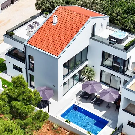 Villa Marie *