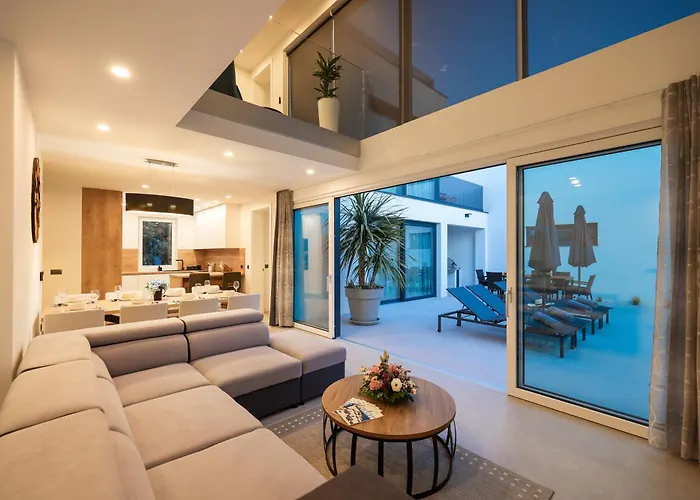 Marie Вилла Затон